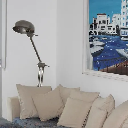 Luxury Flat Tra Cattolica E Riccione Apartment *